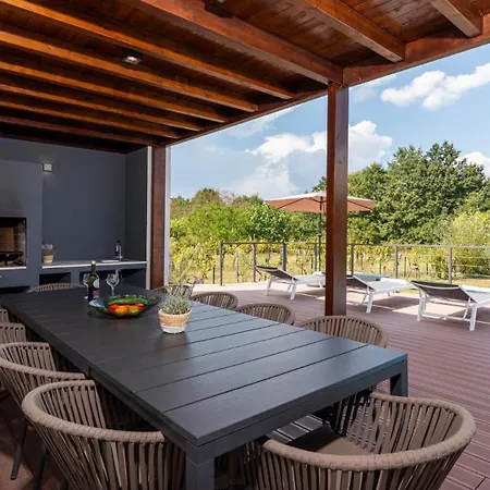 Istria By 4* Kršan